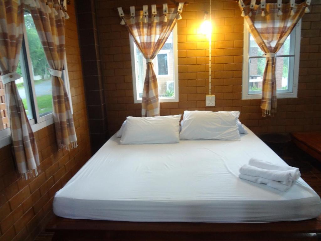 I Din Lake View Resort Nakhon Nayok Room photo