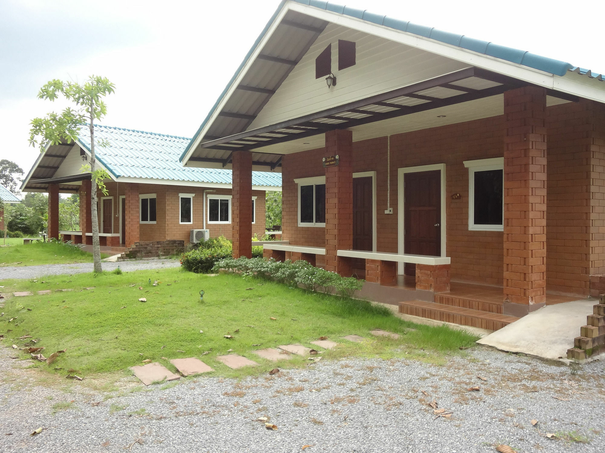 I Din Lake View Resort Nakhon Nayok Exterior photo